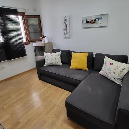 アパート Casa Matele 2 Bed アロナ